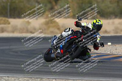 media/Jan-14-2024-SoCal Trackdays (Sun) [[2e55ec21a6]]/Turn 6 (125pm)/